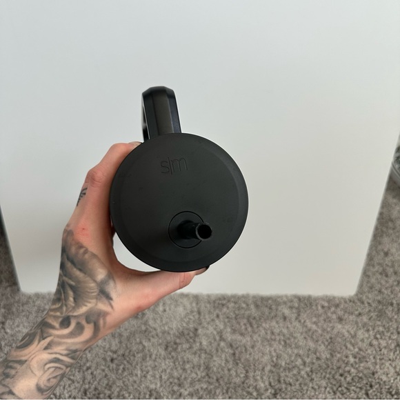 Simple Modern Cup - Picture 2 of 4